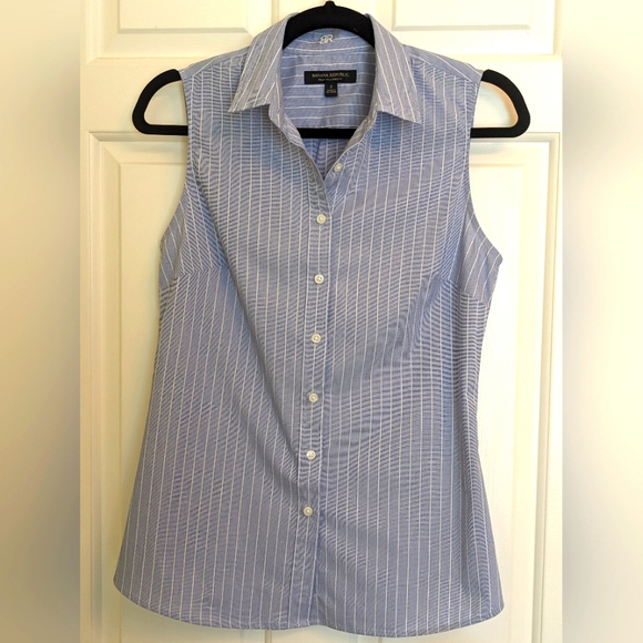 2 for $25 BR Sleeveless Blouses, EUC, Size 2. - Picture 7 of 9